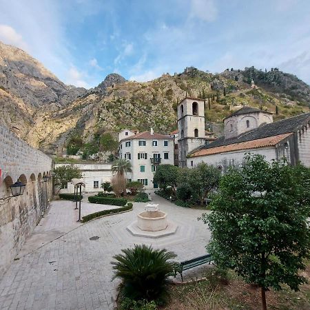 Old Town Kotor Square Lejlighed Eksteriør billede