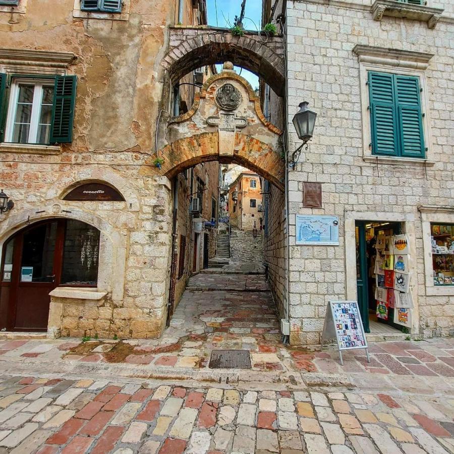 Old Town Kotor Square Lejlighed Eksteriør billede